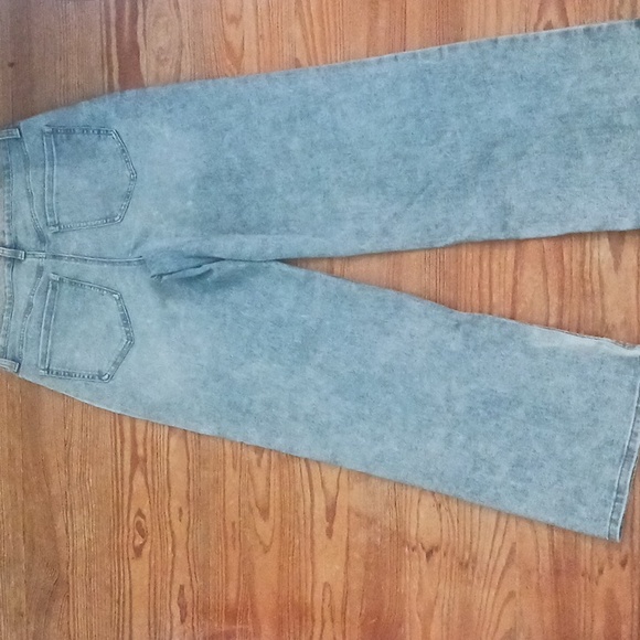 SO Light Blue Women's Wide Leg Jeans Size 11 - Picture 2 of 7